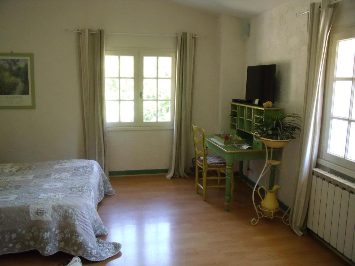 Domaine De La Provenc'Ane Villa Salernes Dış mekan fotoğraf