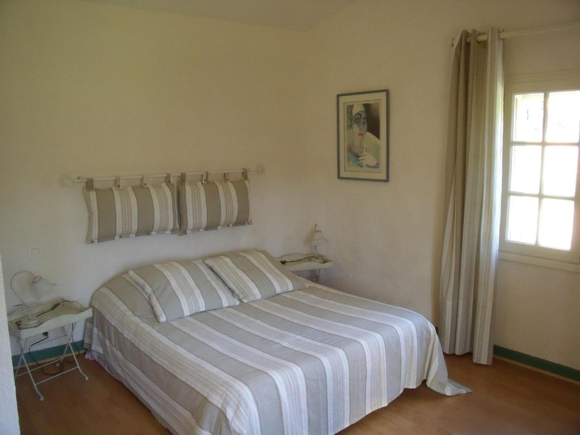 Domaine De La Provenc'Ane Villa Salernes Oda fotoğraf